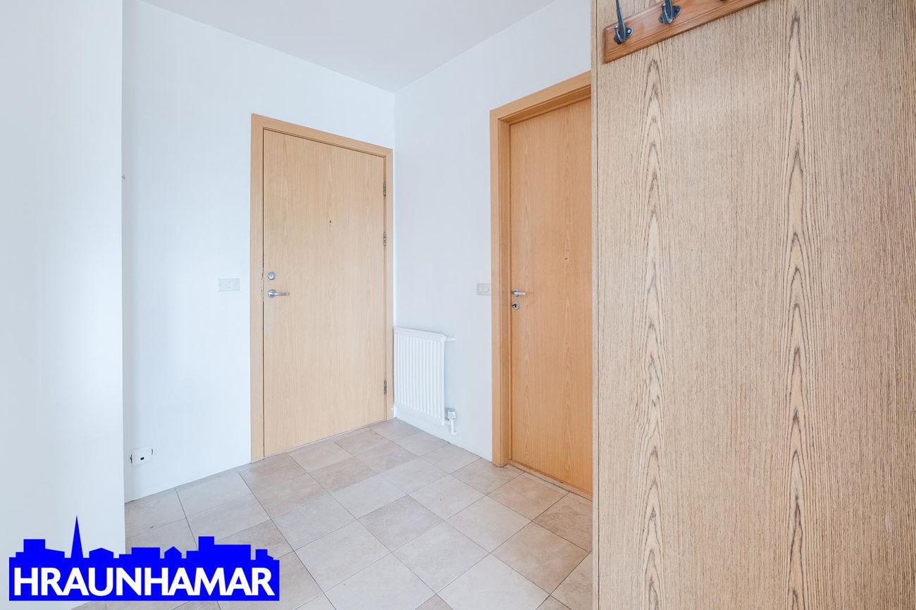 Móabarð 34, 220 Hafnarfjörður