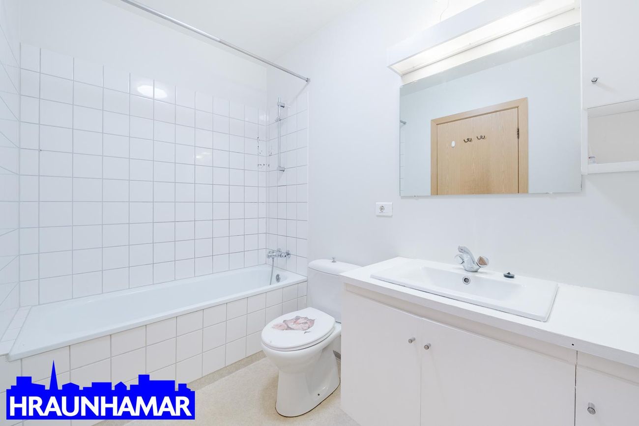 Móabarð 34, 220 Hafnarfjörður