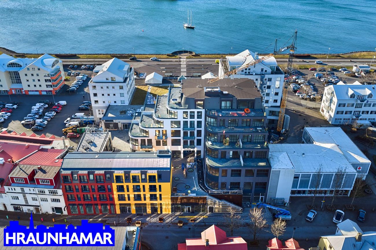 Strandgata 26, 220 Hafnarfjörður