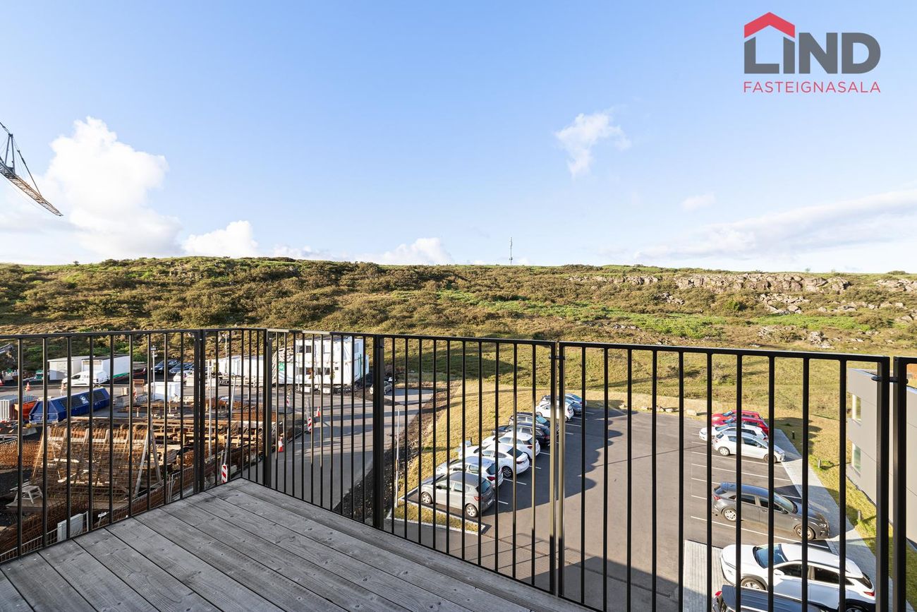 Baughamar 25 - 0201, 221 Hafnarfjörður