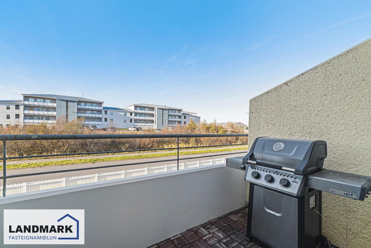 Reyrengi 1, 112 Reykjavík