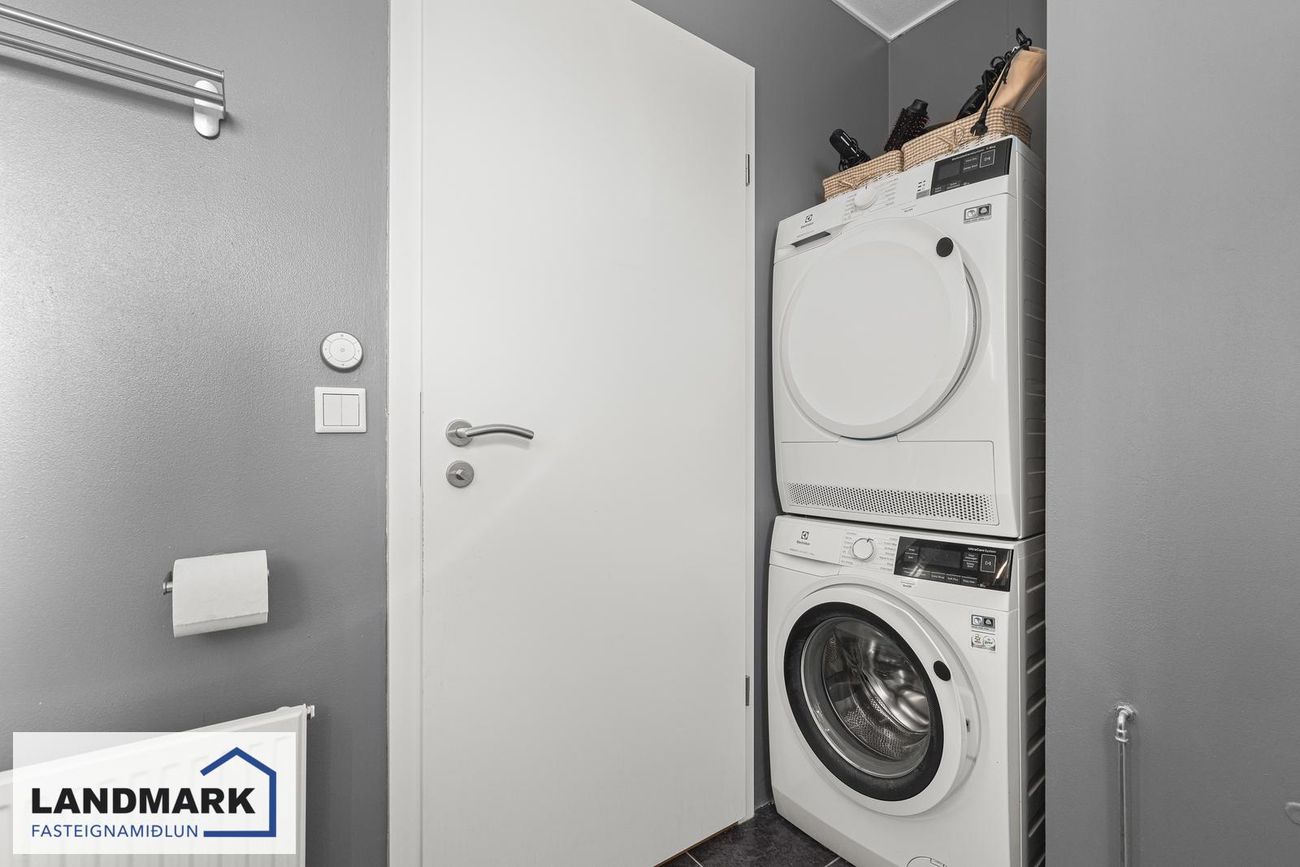 Reyrengi 1, 112 Reykjavík