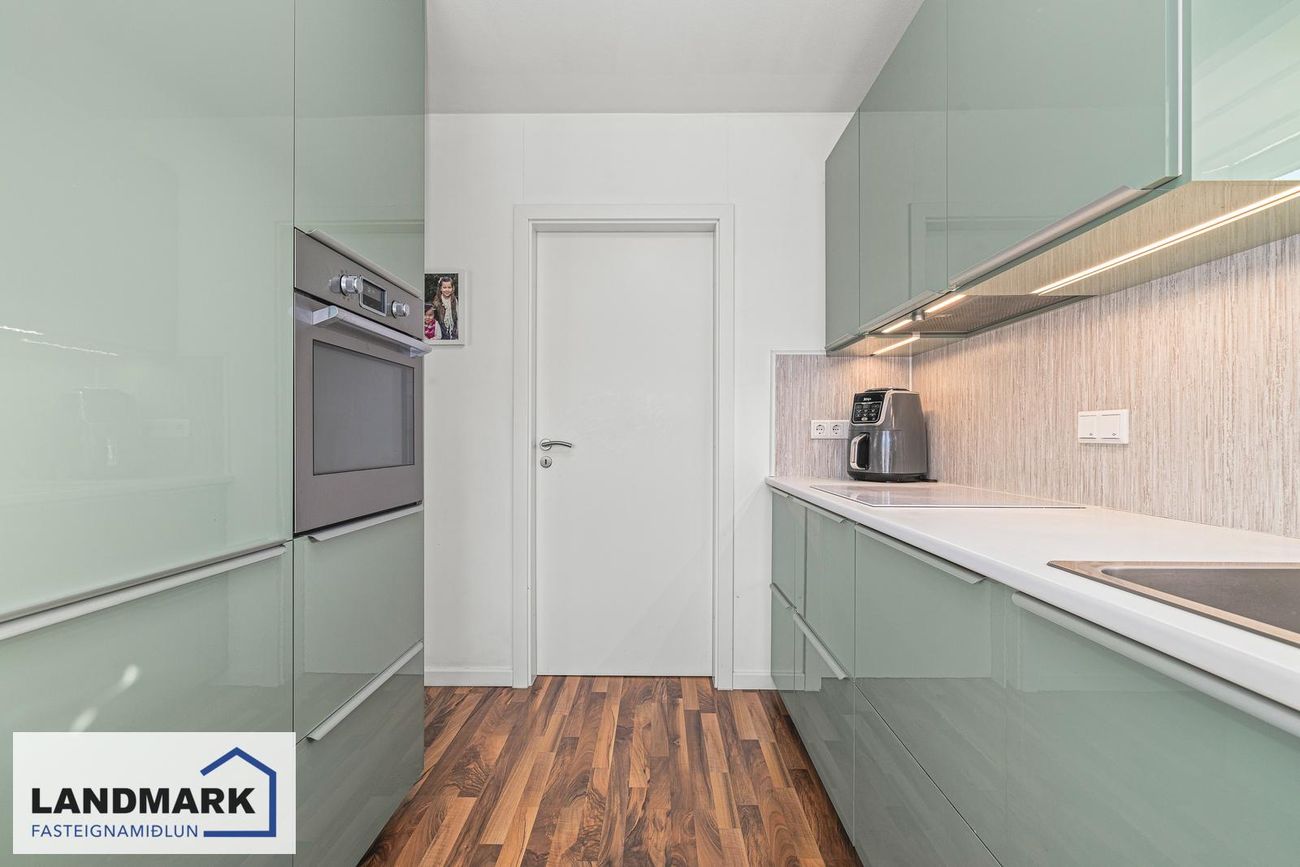 Reyrengi 1, 112 Reykjavík