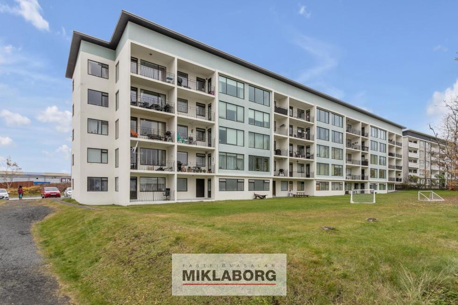 Kleppsvegur 40, 105 Reykjavík