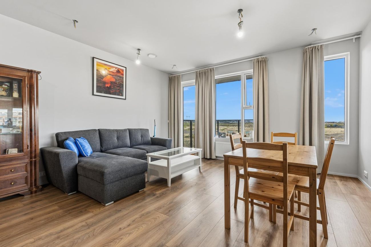 Áshamar 44 - 0304, 221 Hafnarfjörður
