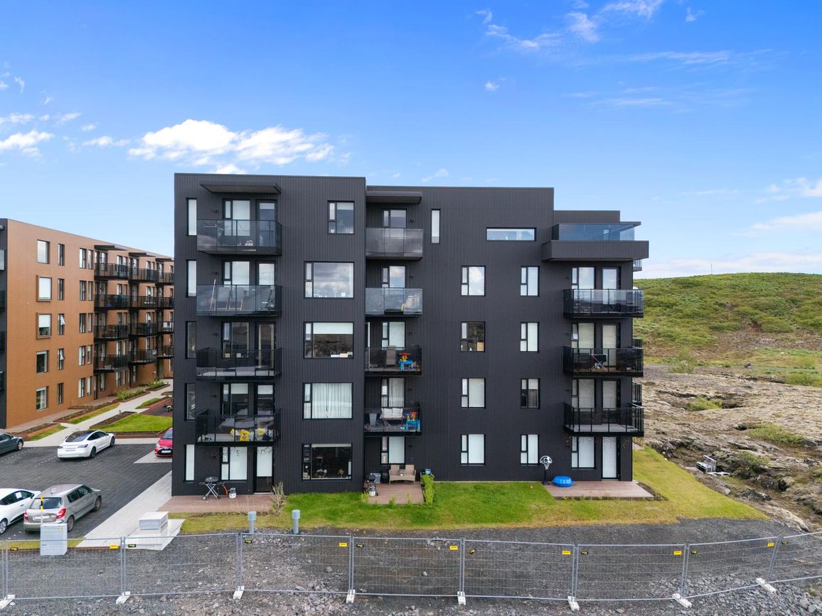 Áshamar 44 - 0304, 221 Hafnarfjörður
