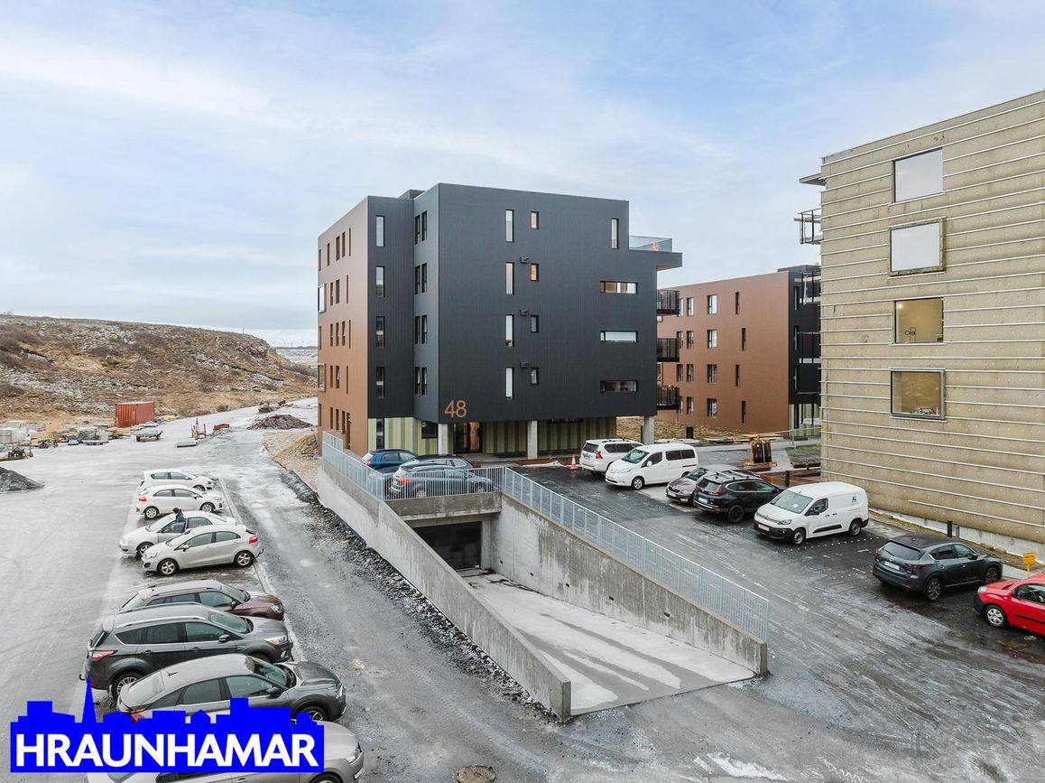 Áshamar 42 - 0405, 221 Hafnarfjörður