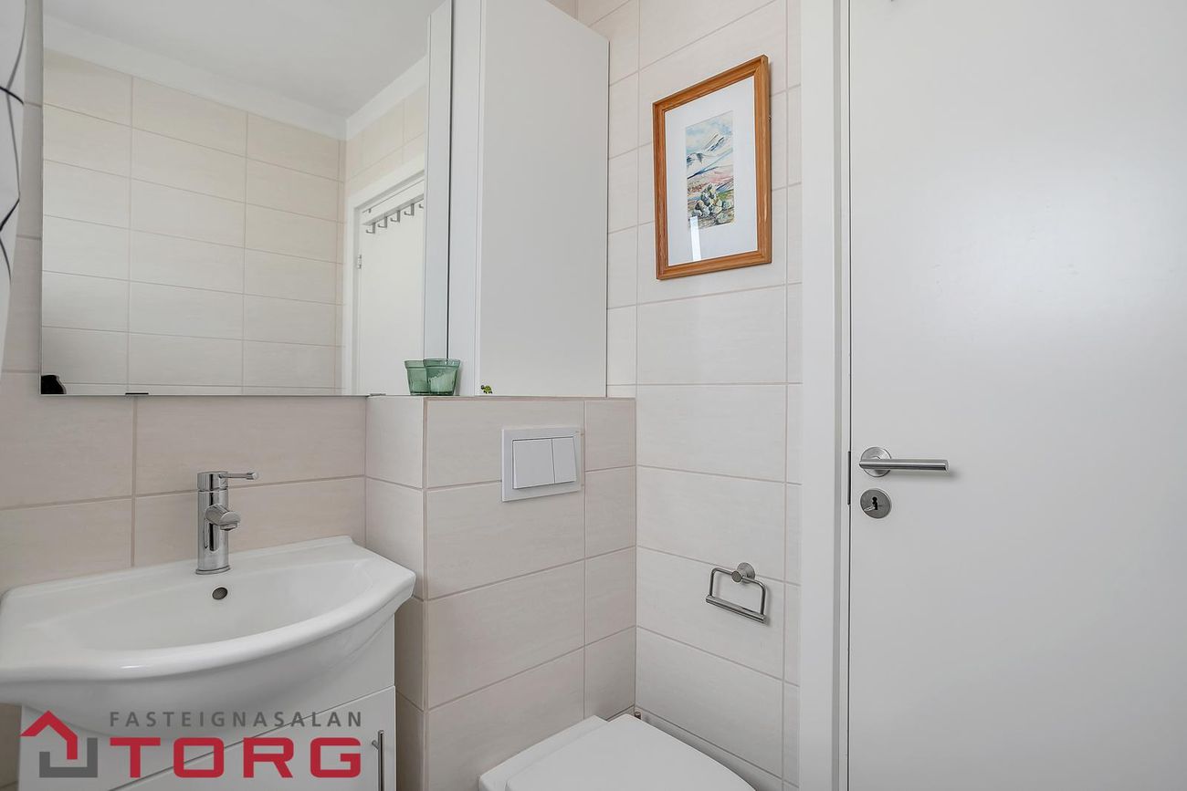 Álftamýri 18, 108 Reykjavík