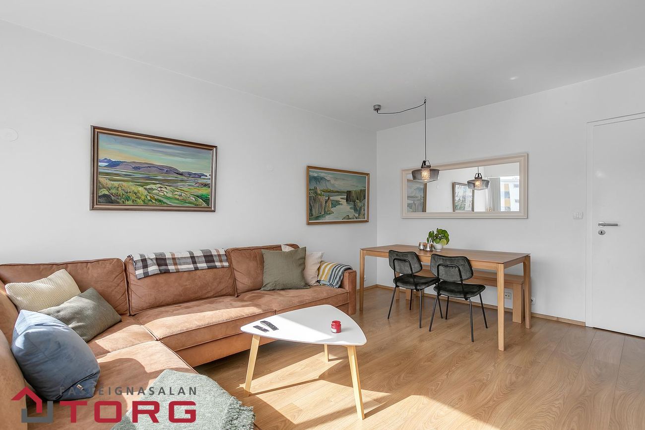 Álftamýri 18, 108 Reykjavík