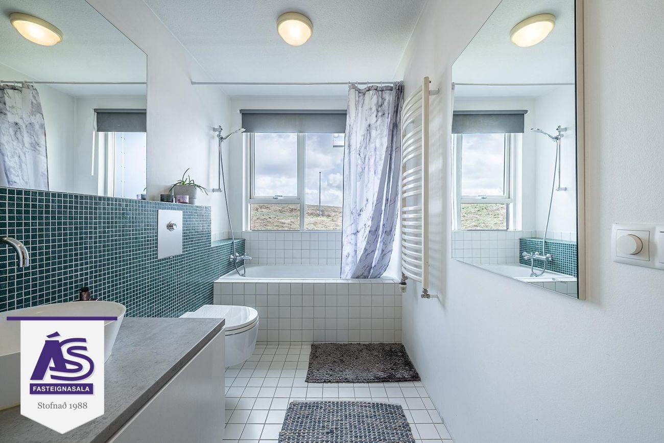 Kríuás 45, 221 Hafnarfjörður