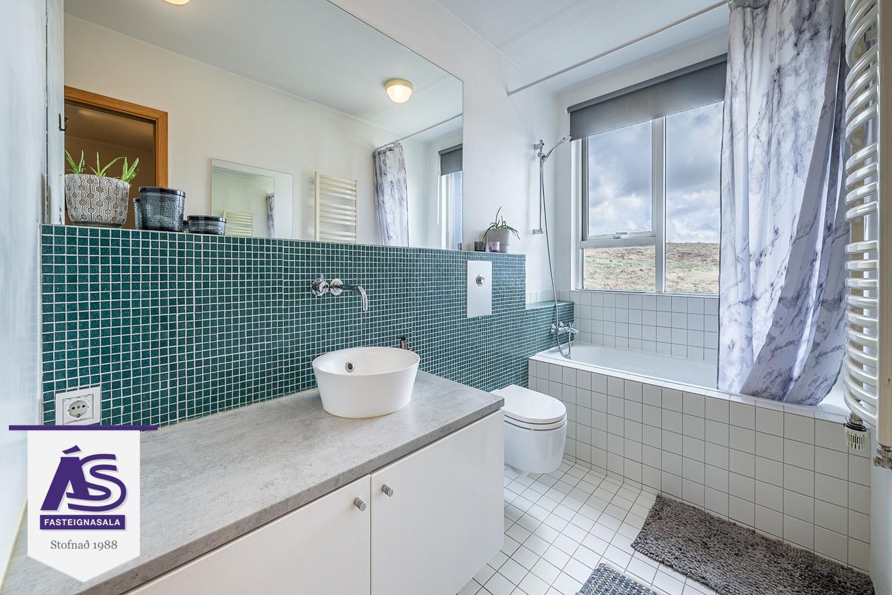 Kríuás 45, 221 Hafnarfjörður