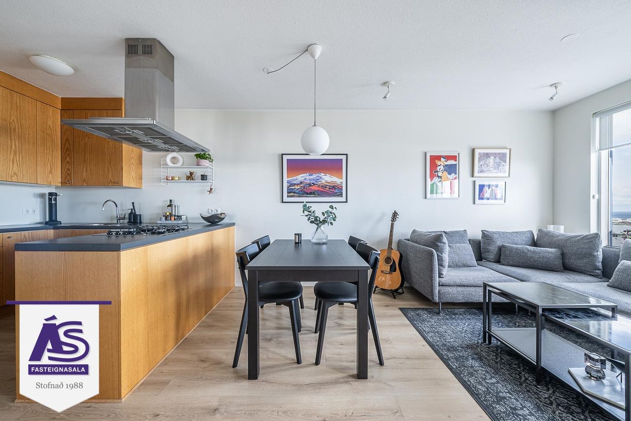 Kríuás 45, 221 Hafnarfjörður