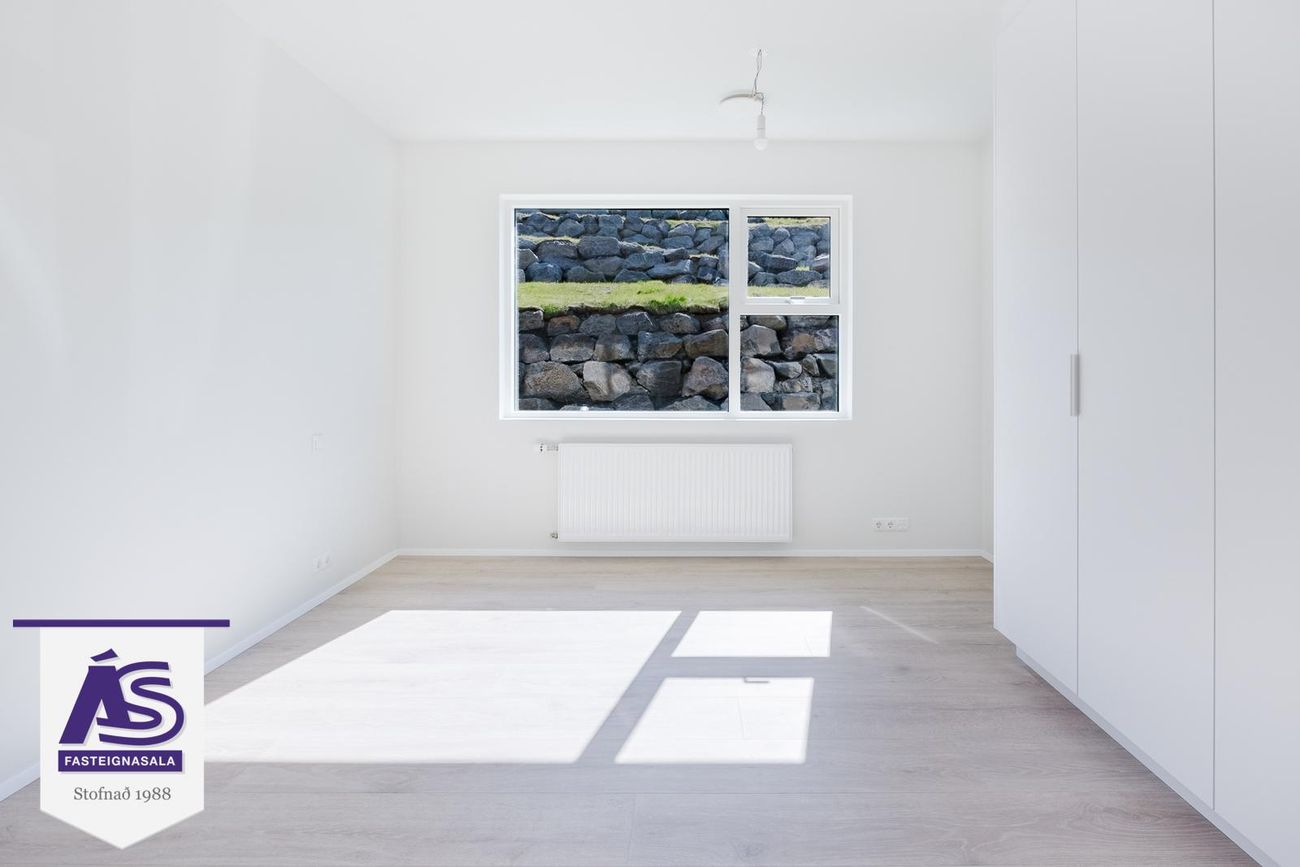 Baughamar 3 - 0501, 221 Hafnarfjörður