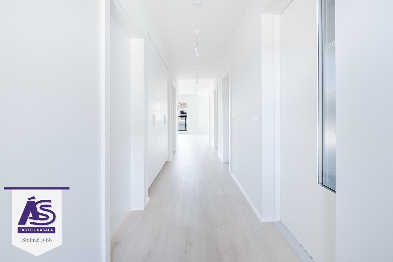 Baughamar 3 - 0501, 221 Hafnarfjörður