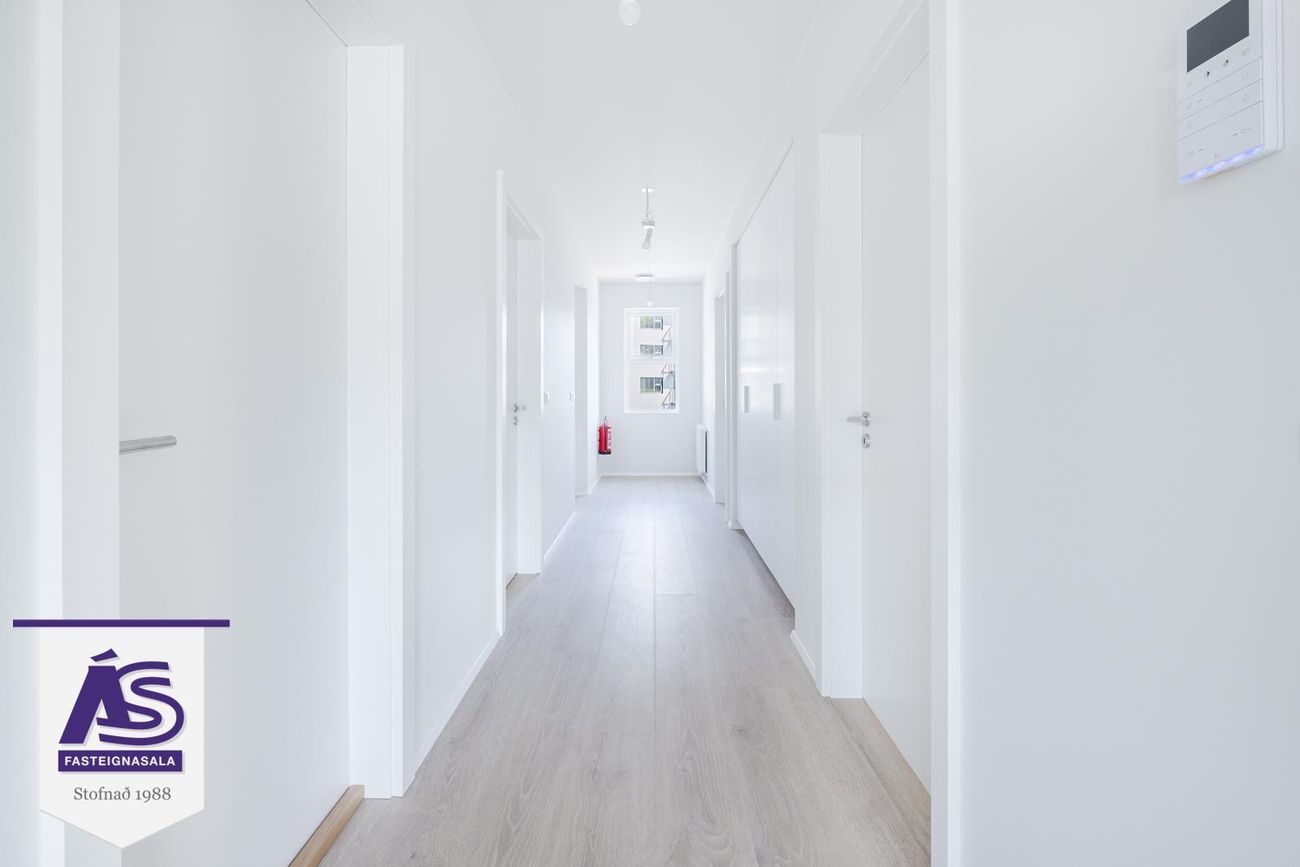 Baughamar 3 - 0501, 221 Hafnarfjörður