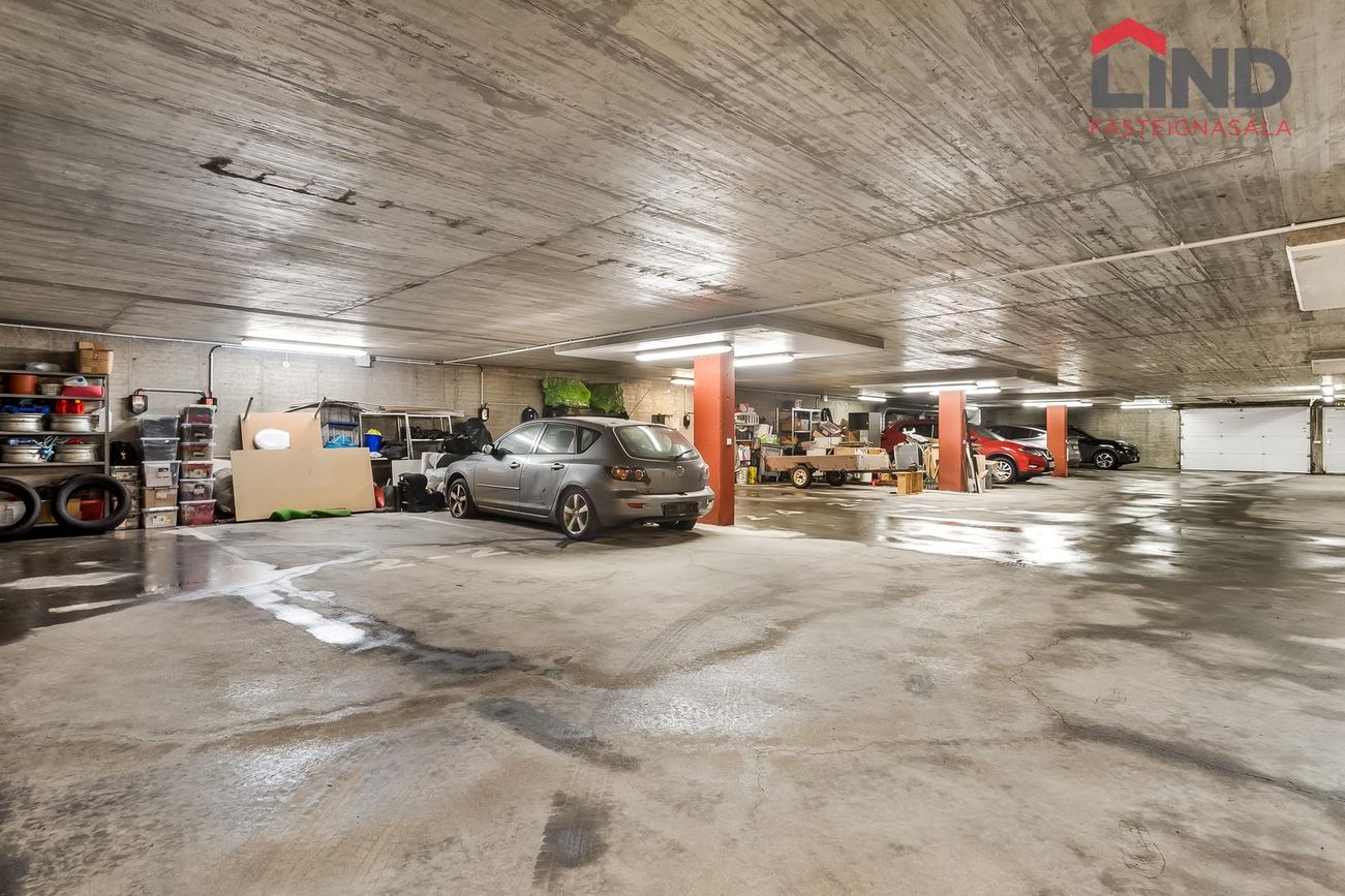 Álfkonuhvarf 49, 203 Kópavogur