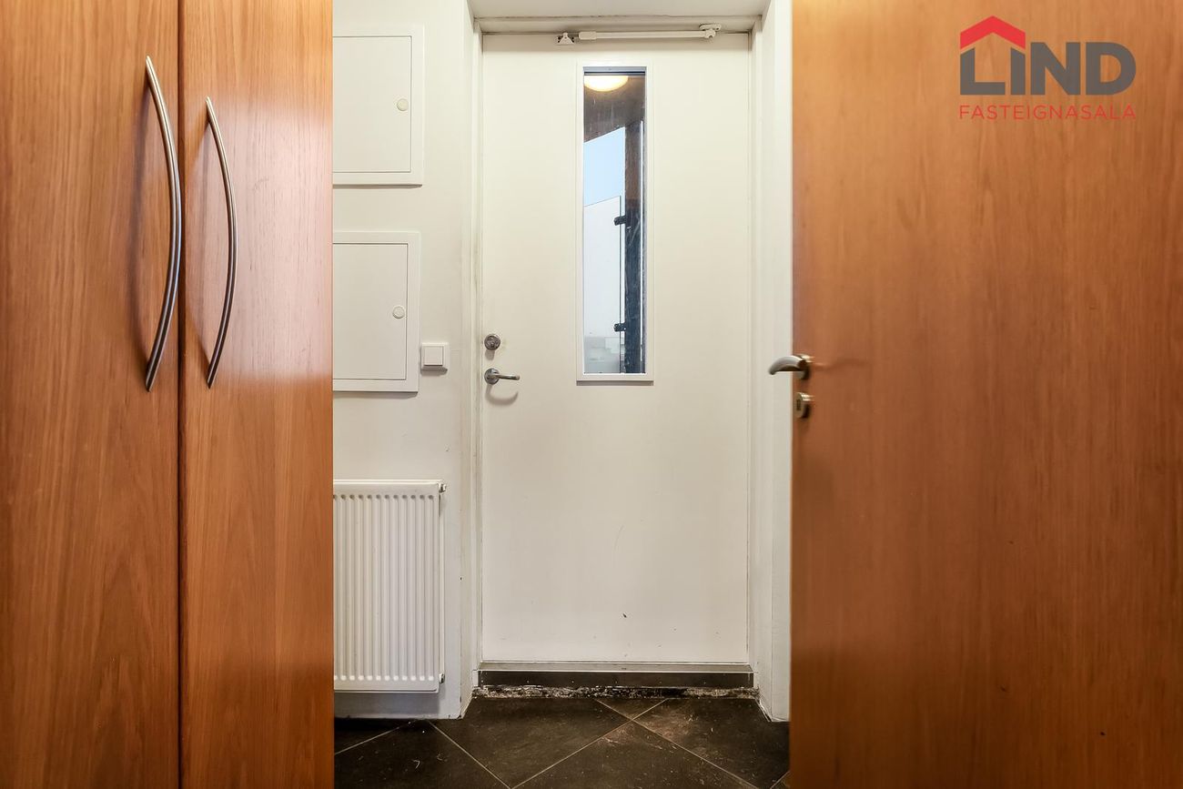 Álfkonuhvarf 49, 203 Kópavogur