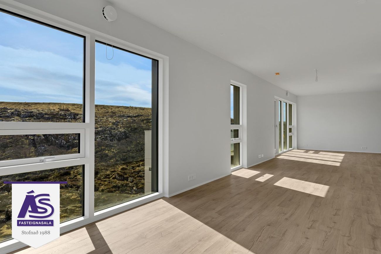 Áshamar 56, 221 Hafnarfjörður