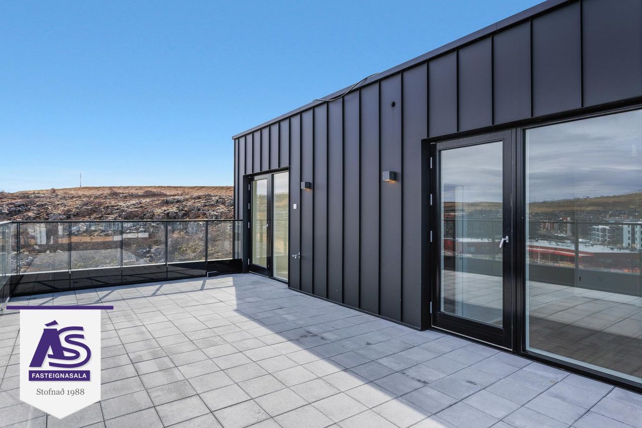 Áshamar 56, 221 Hafnarfjörður