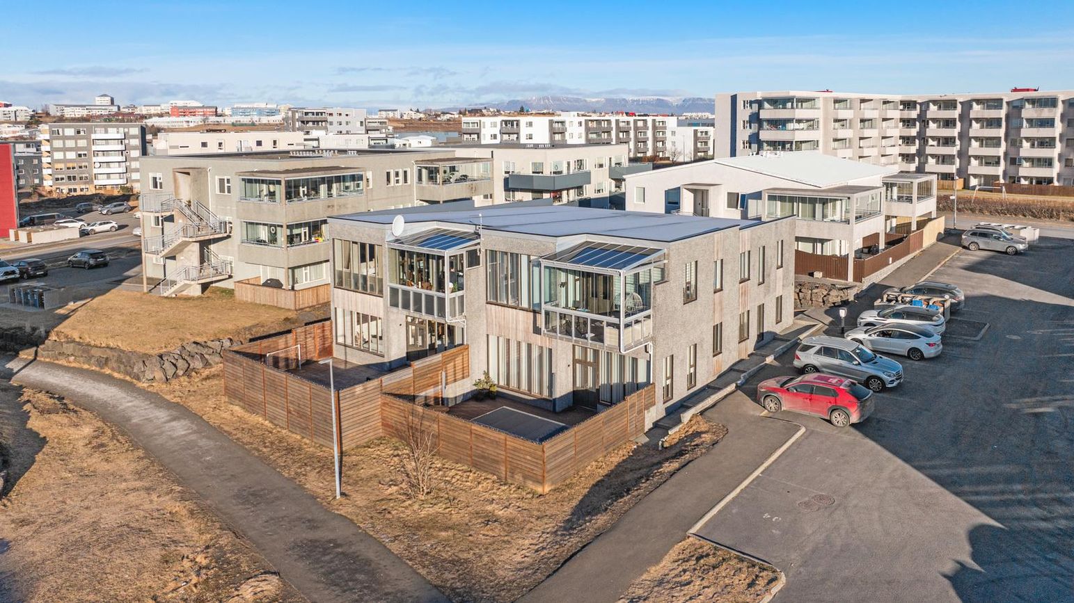 Drekavellir 4, 221 Hafnarfjörður