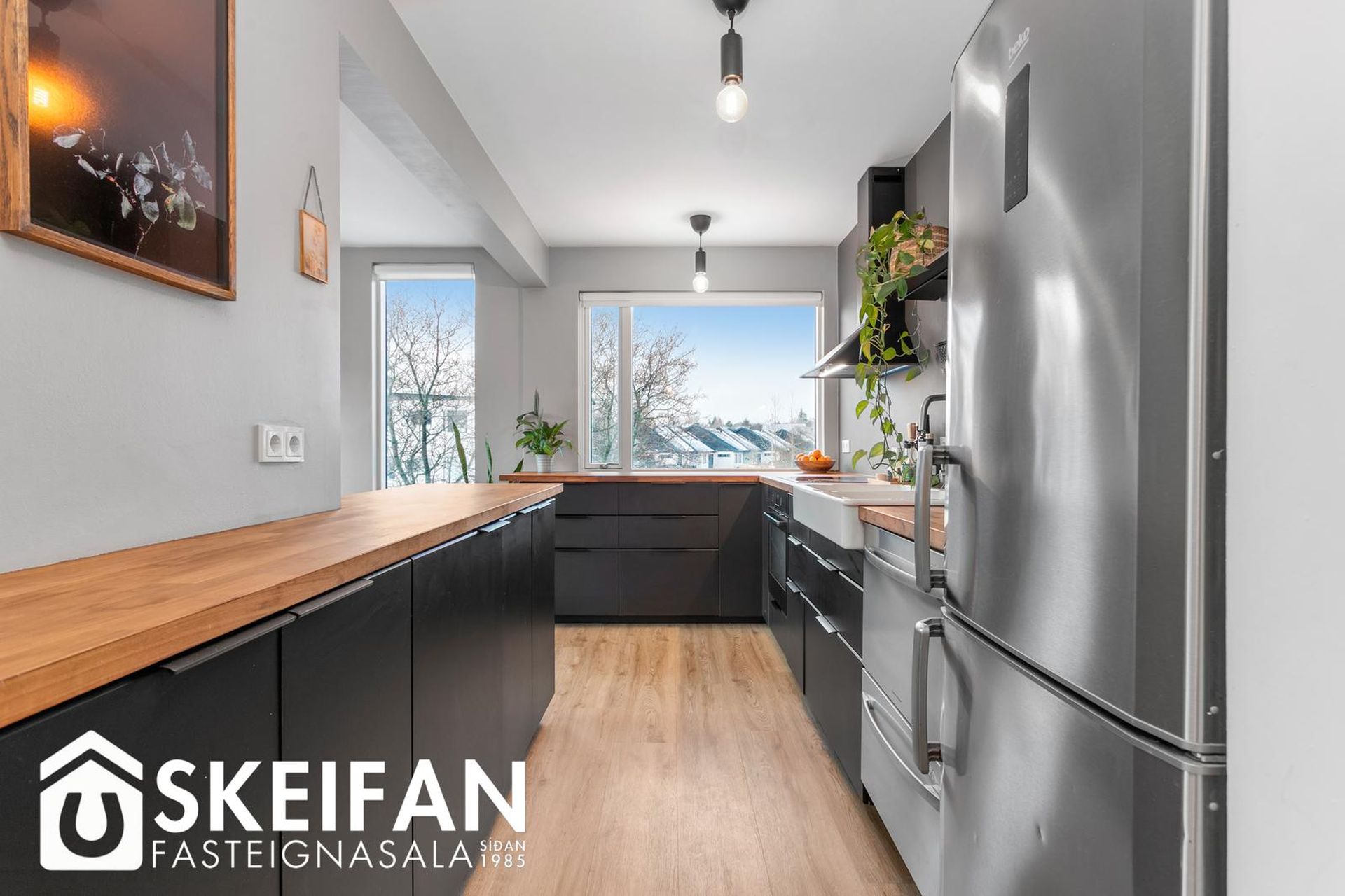 Sæviðarsund 25, 104 Reykjavík