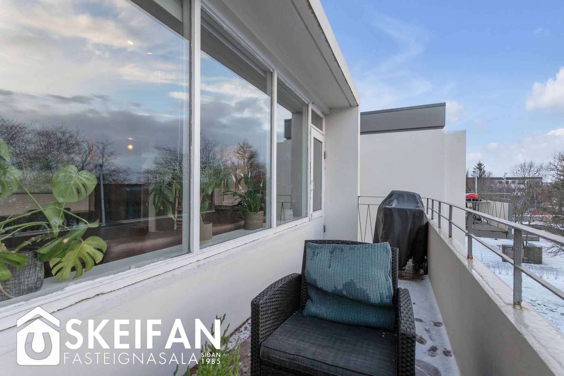 Sæviðarsund 25, 104 Reykjavík