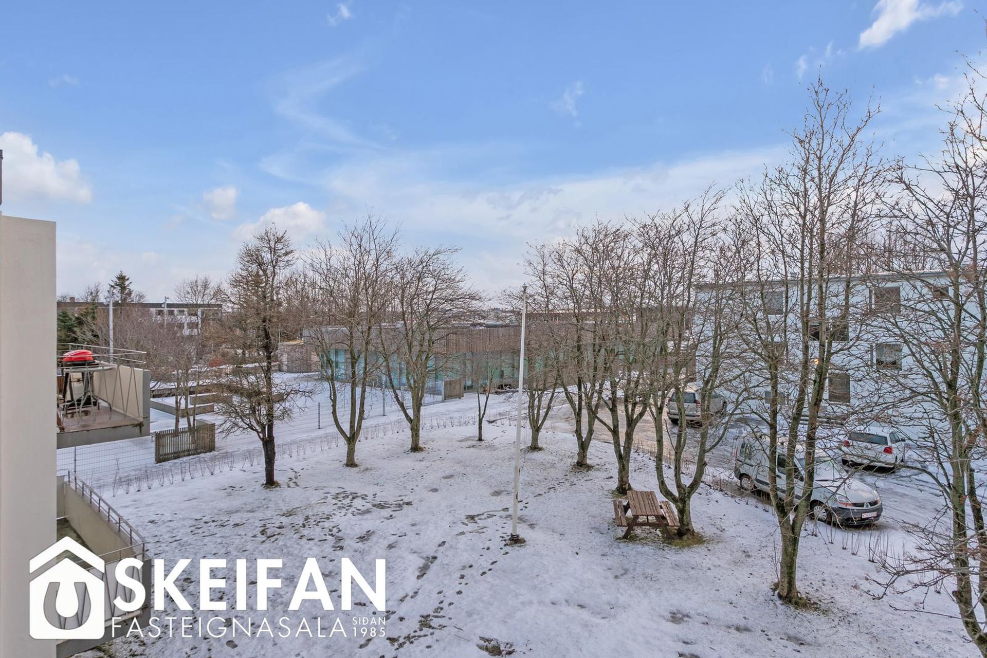 Sæviðarsund 25, 104 Reykjavík