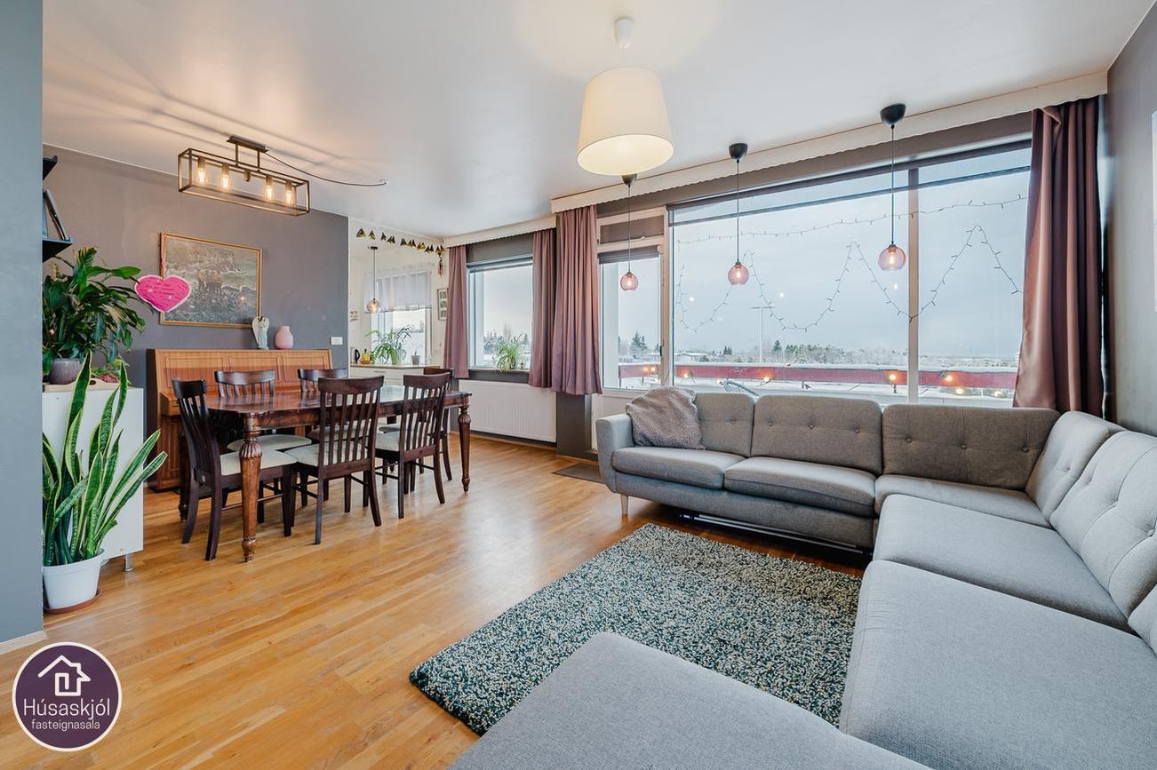 Leirubakki 16 - 0302, 109 Reykjavík