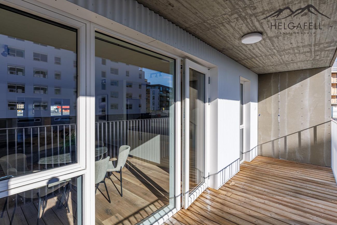 Áshamar 5 - 0303, 221 Hafnarfjörður