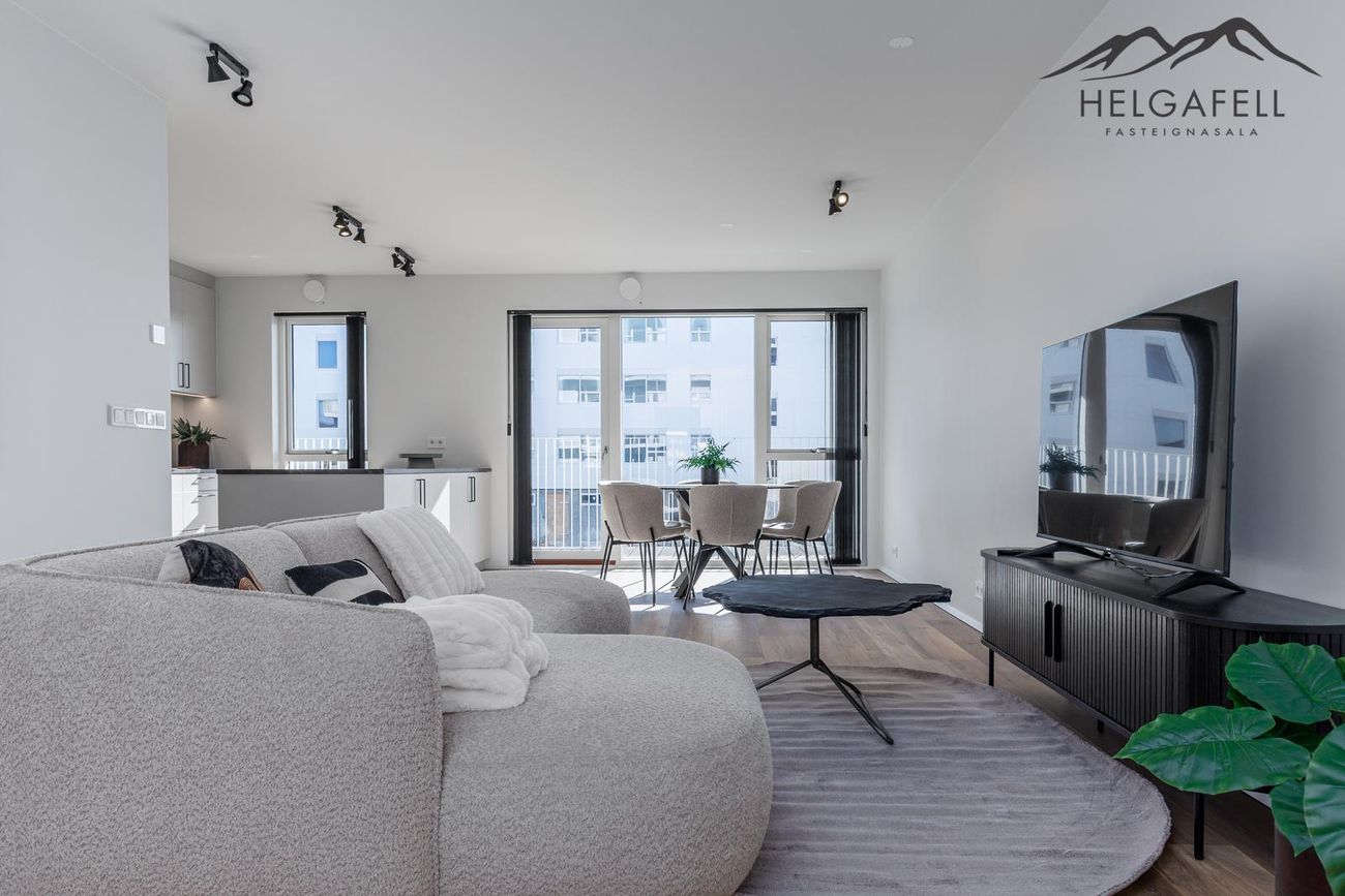 Áshamar 5 - 0303, 221 Hafnarfjörður