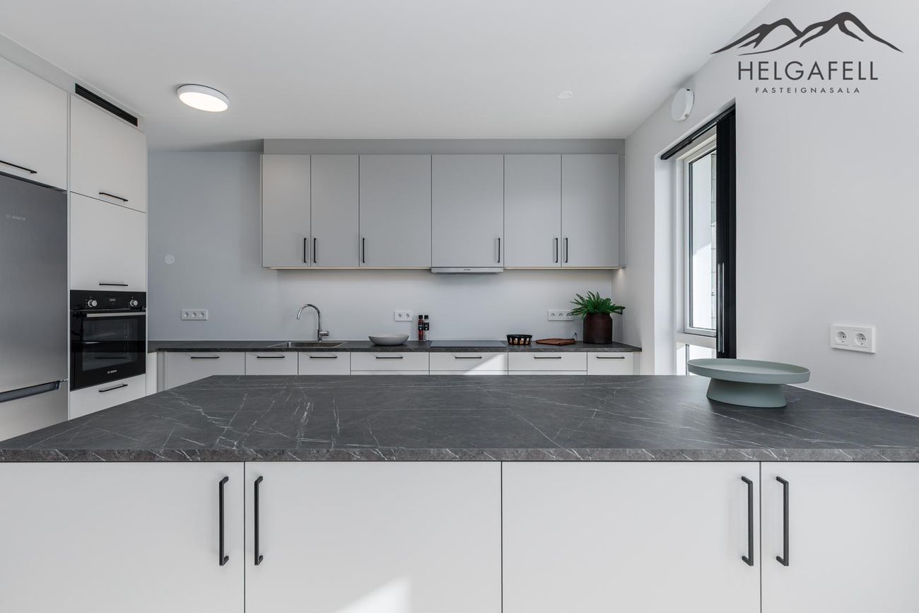 Áshamar 5 - 0303, 221 Hafnarfjörður