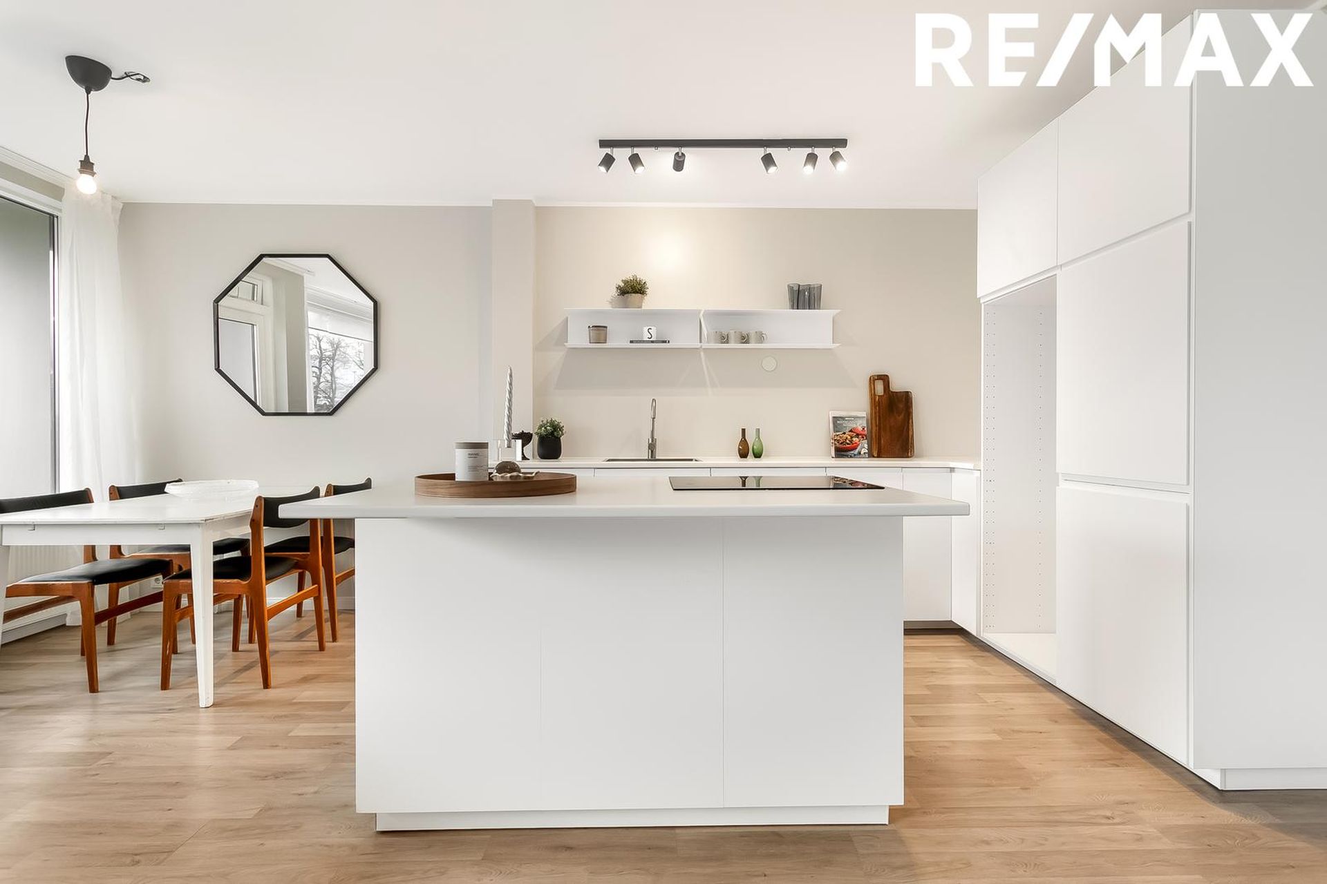 Rofabær 43, 110 Reykjavík