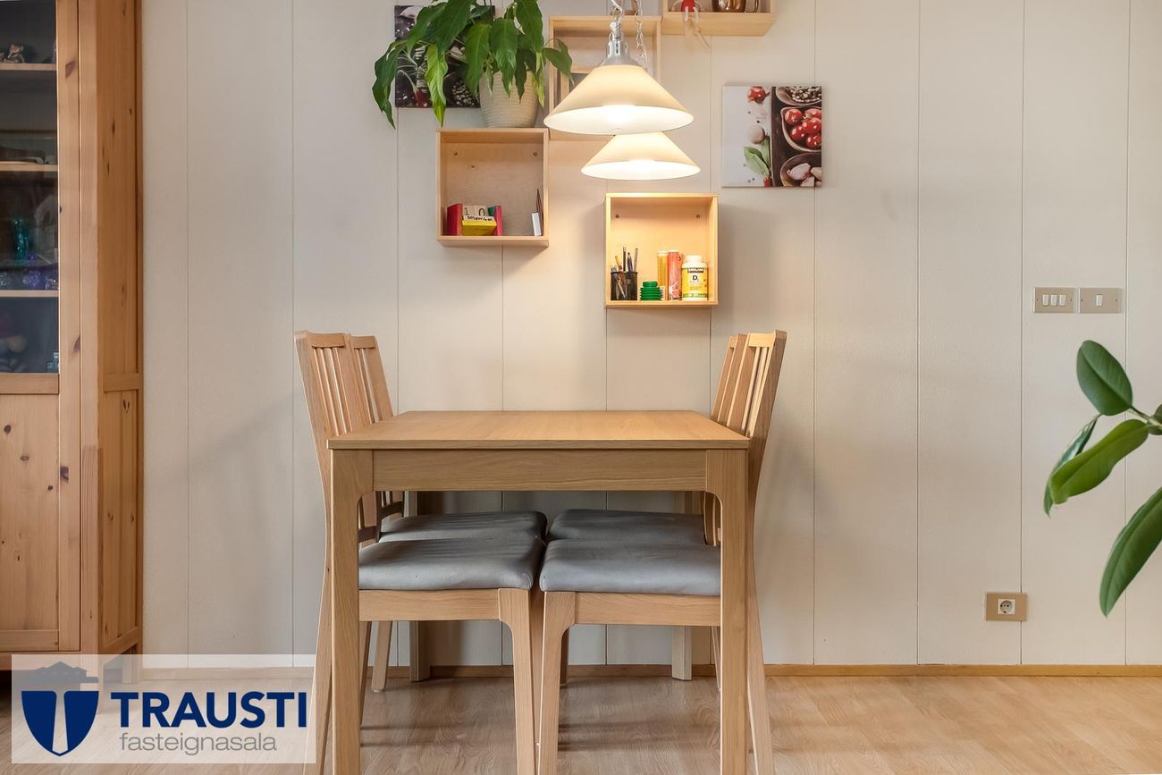 Lerkigrund 1, 300 Akranes