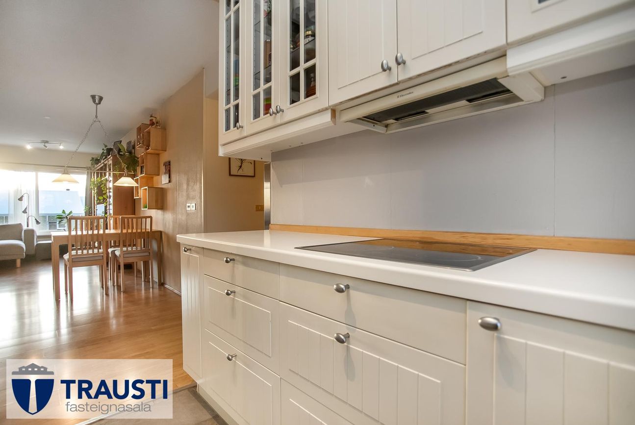 Lerkigrund 1, 300 Akranes