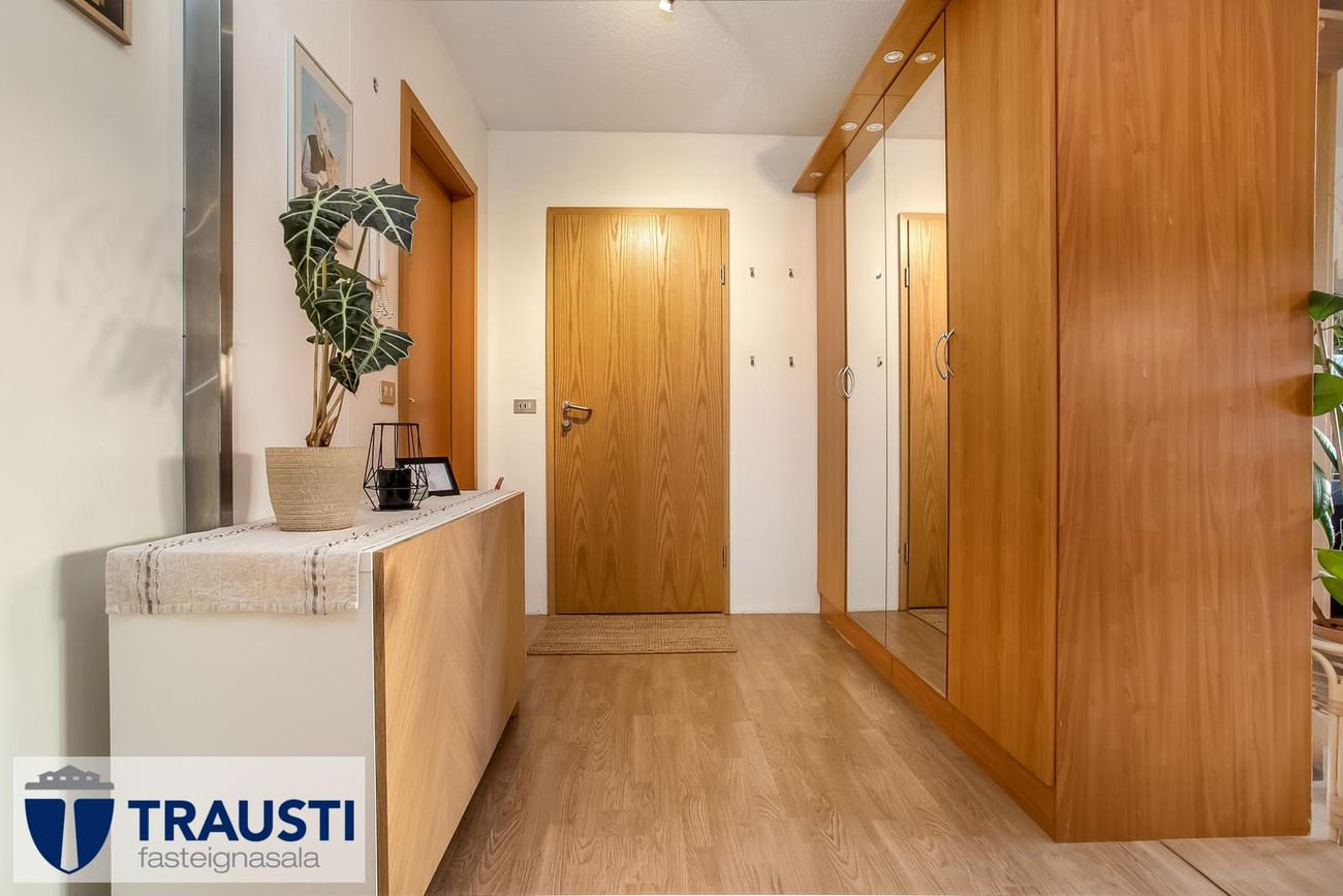 Lerkigrund 1, 300 Akranes