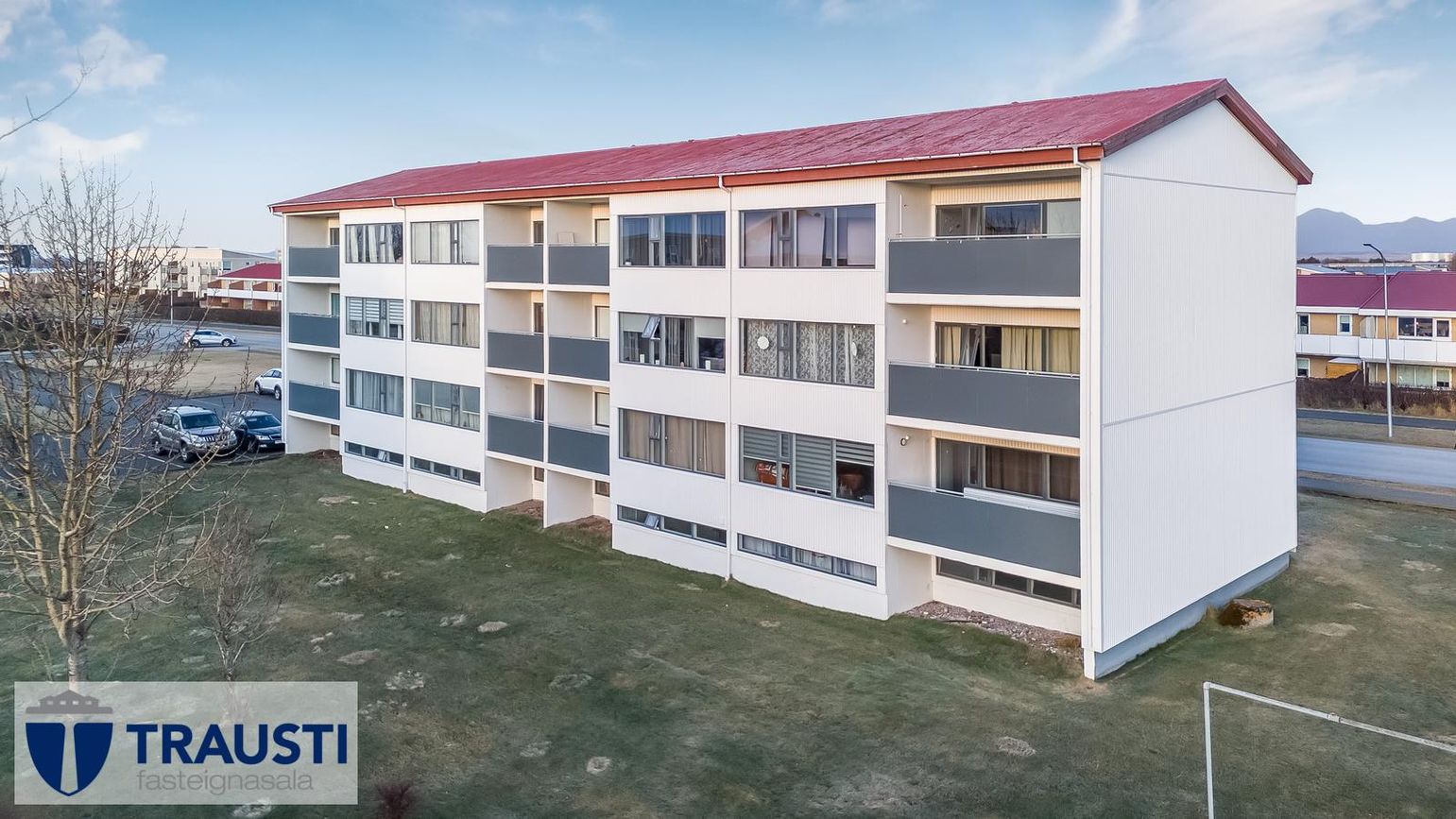 Lerkigrund 1, 300 Akranes