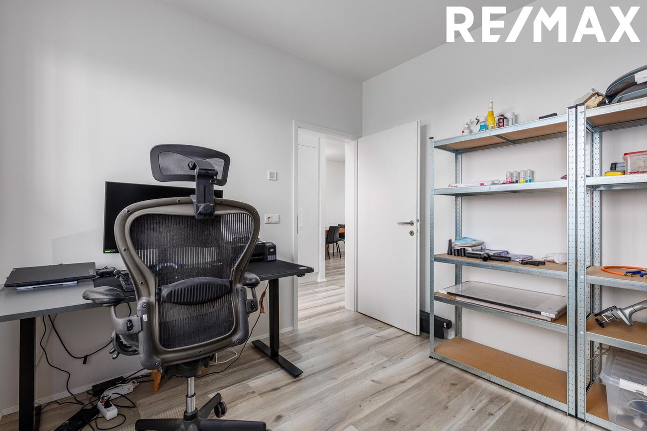 Dalsbraut 15, 260 Reykjanesbær