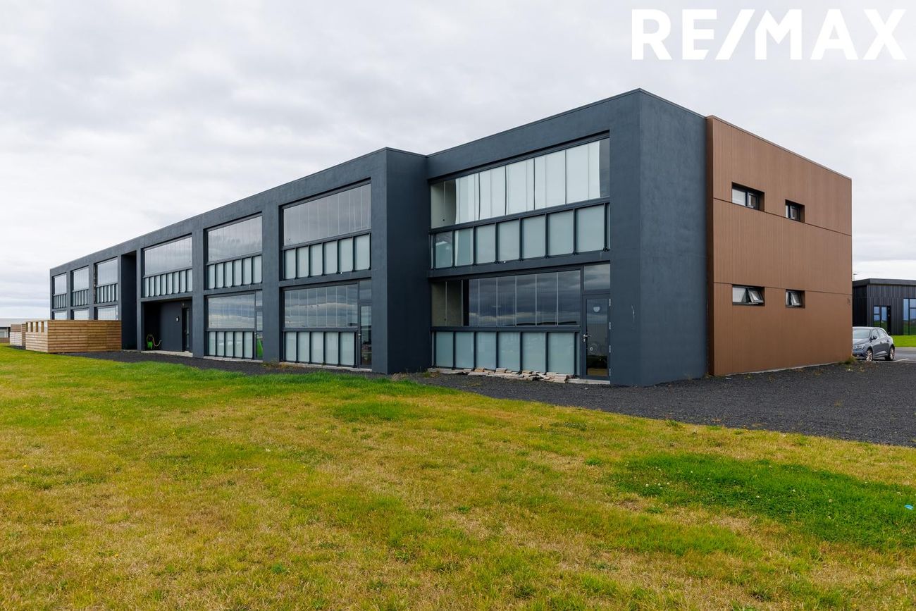 Dalsbraut 15, 260 Reykjanesbær