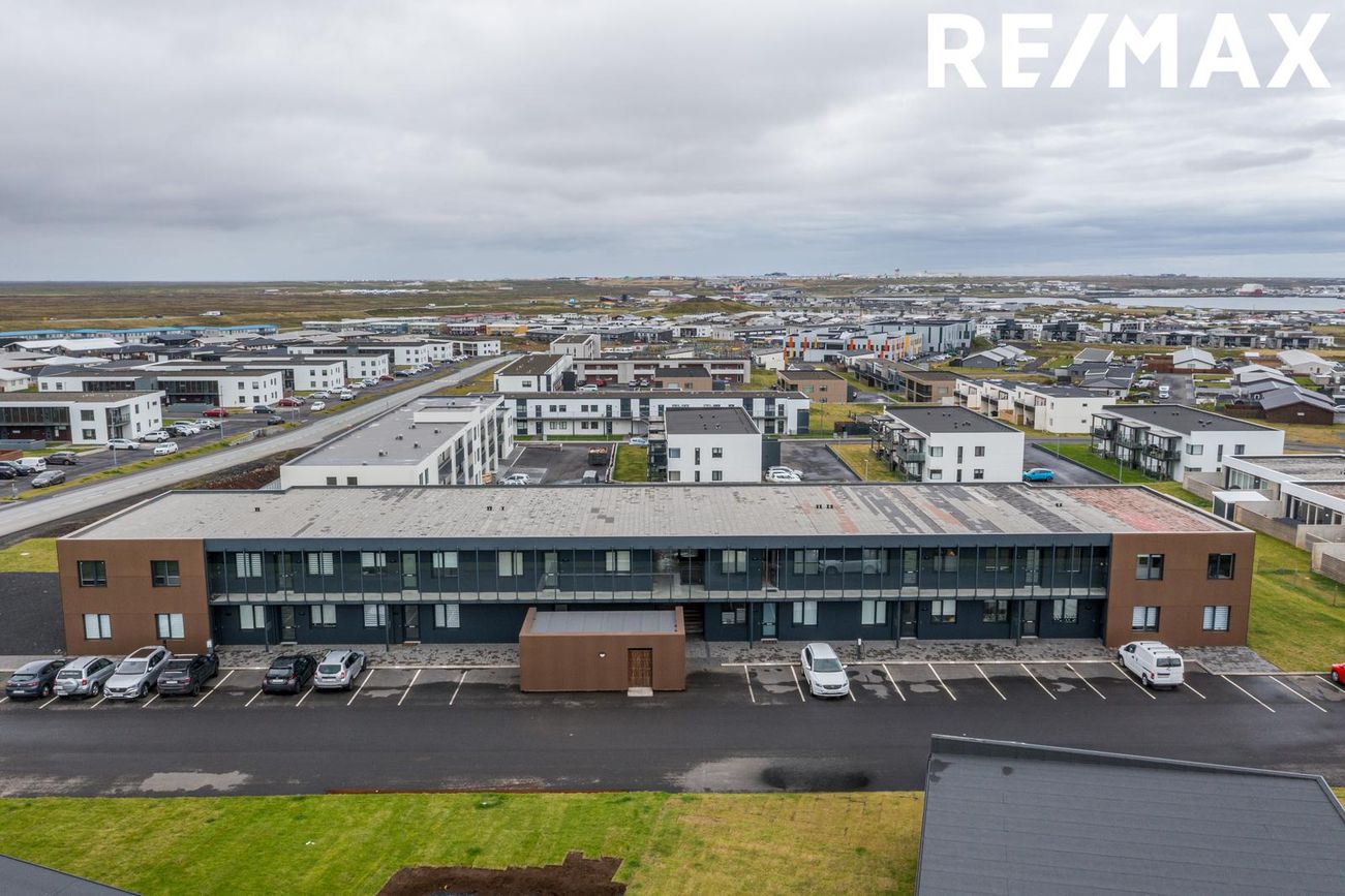 Dalsbraut 15, 260 Reykjanesbær