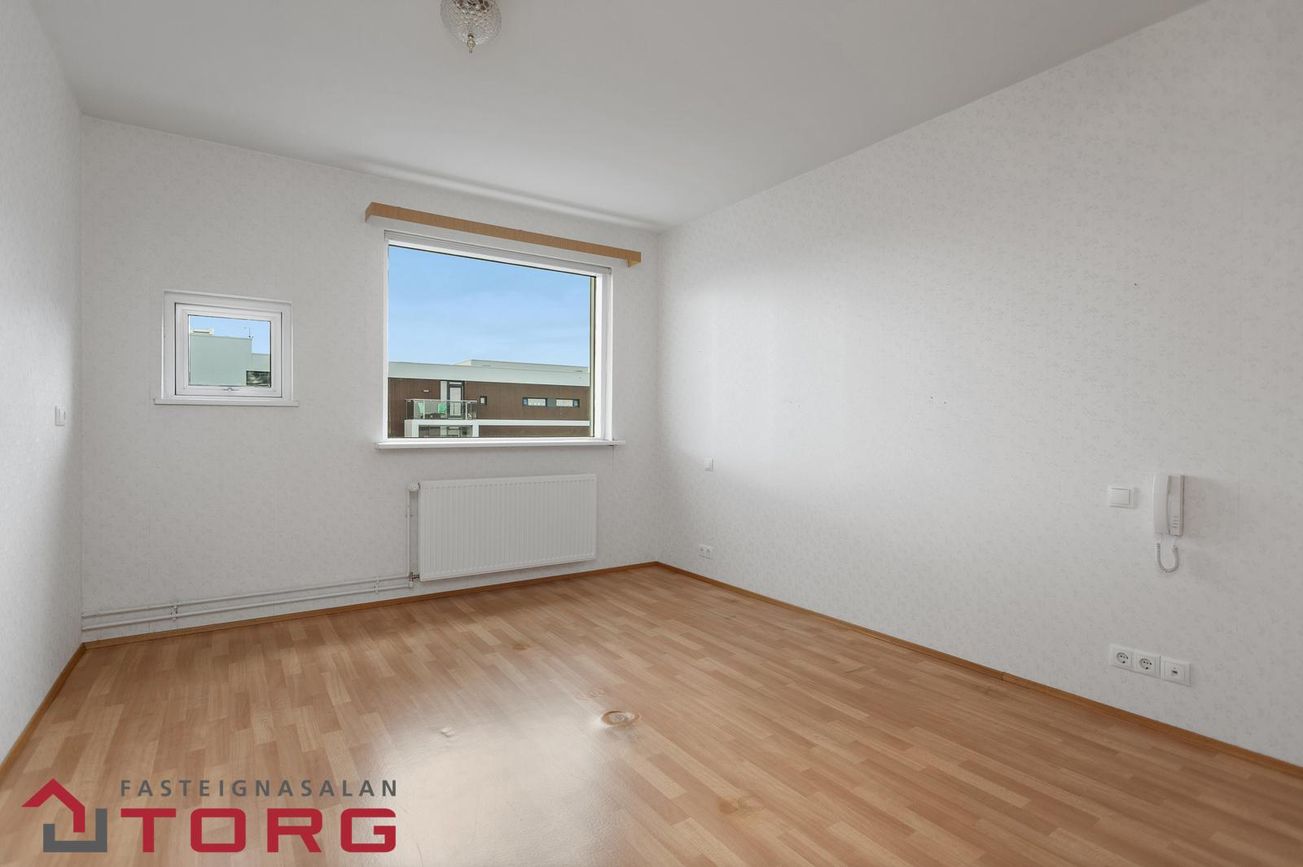 Strikið 4 - 0515, 210 Garðabær