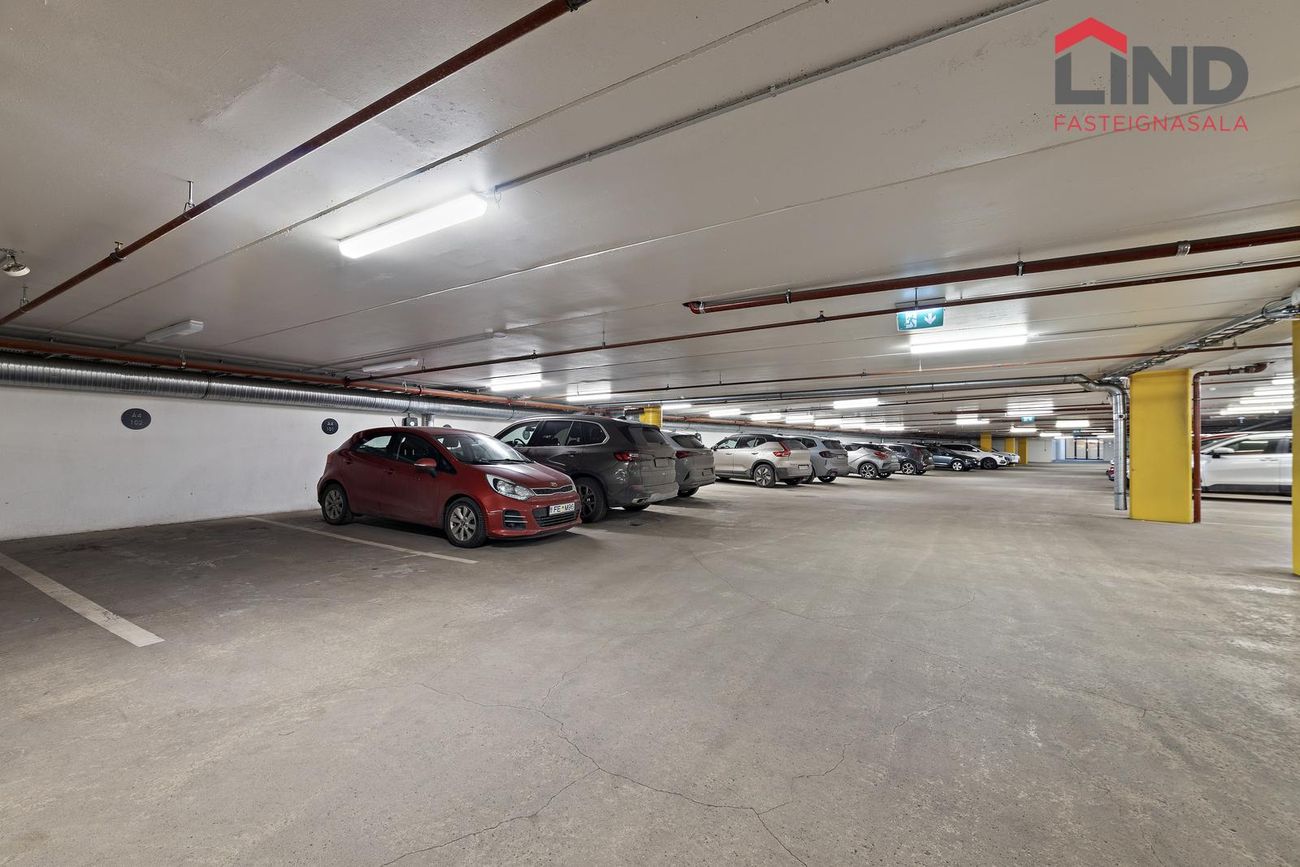 Álalind 4, 201 Kópavogur