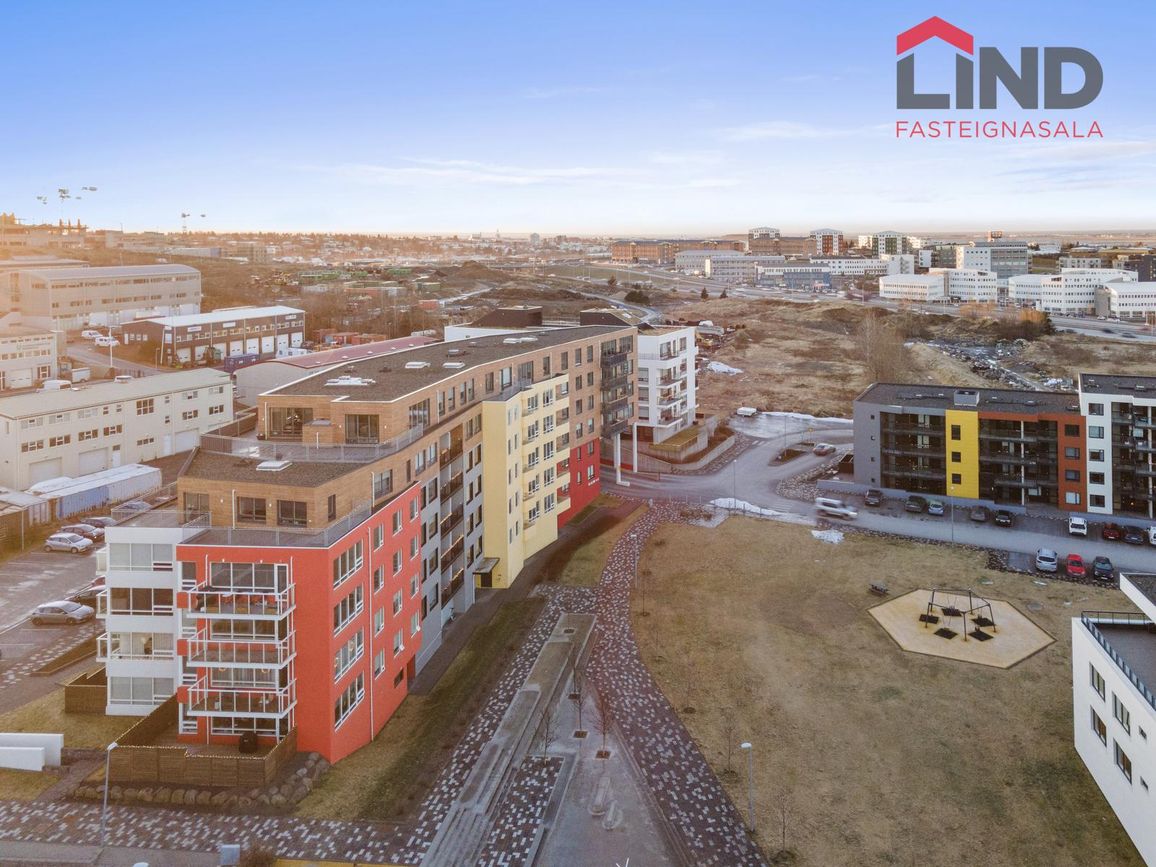 Álalind 4, 201 Kópavogur