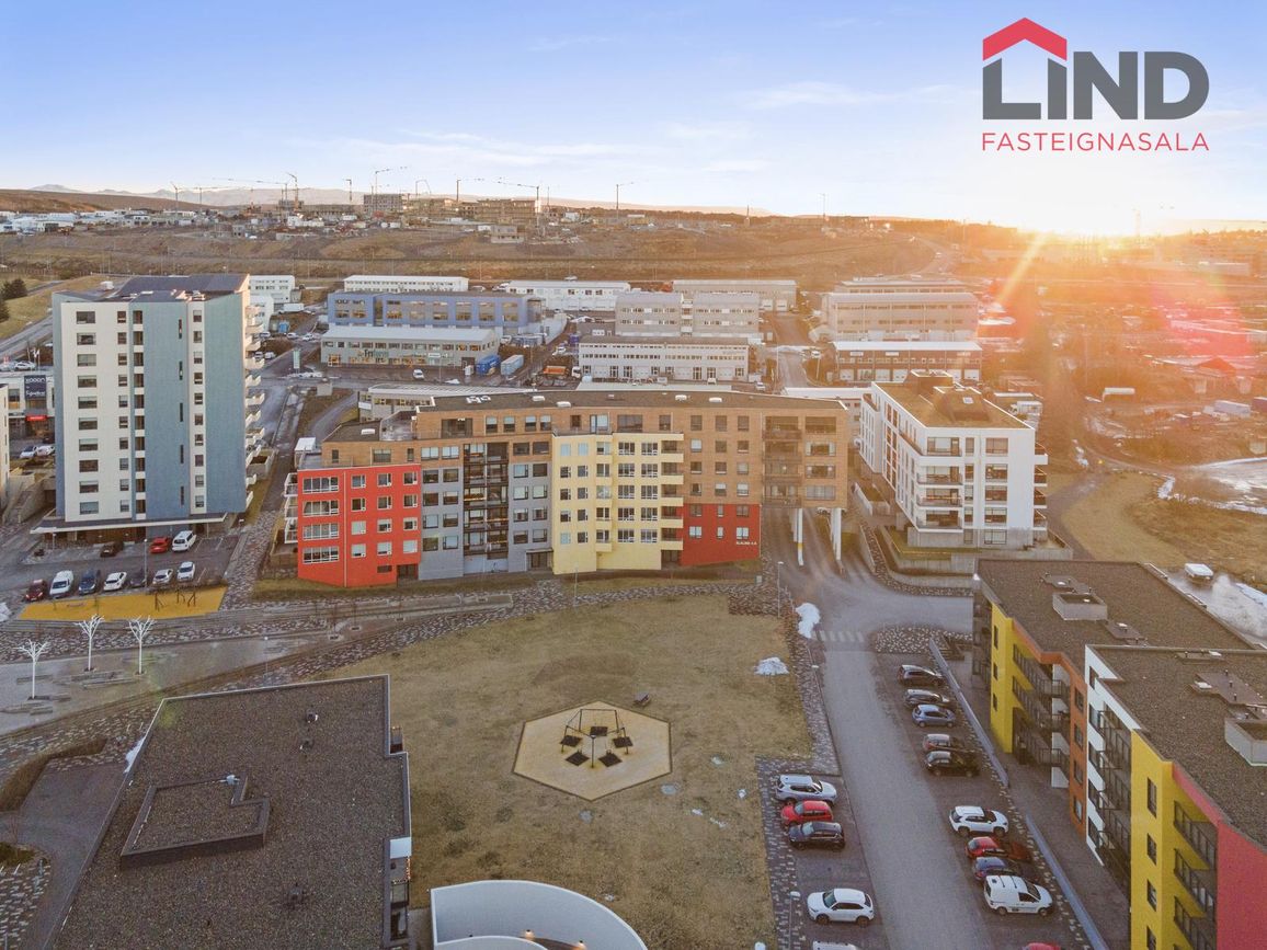 Álalind 4, 201 Kópavogur