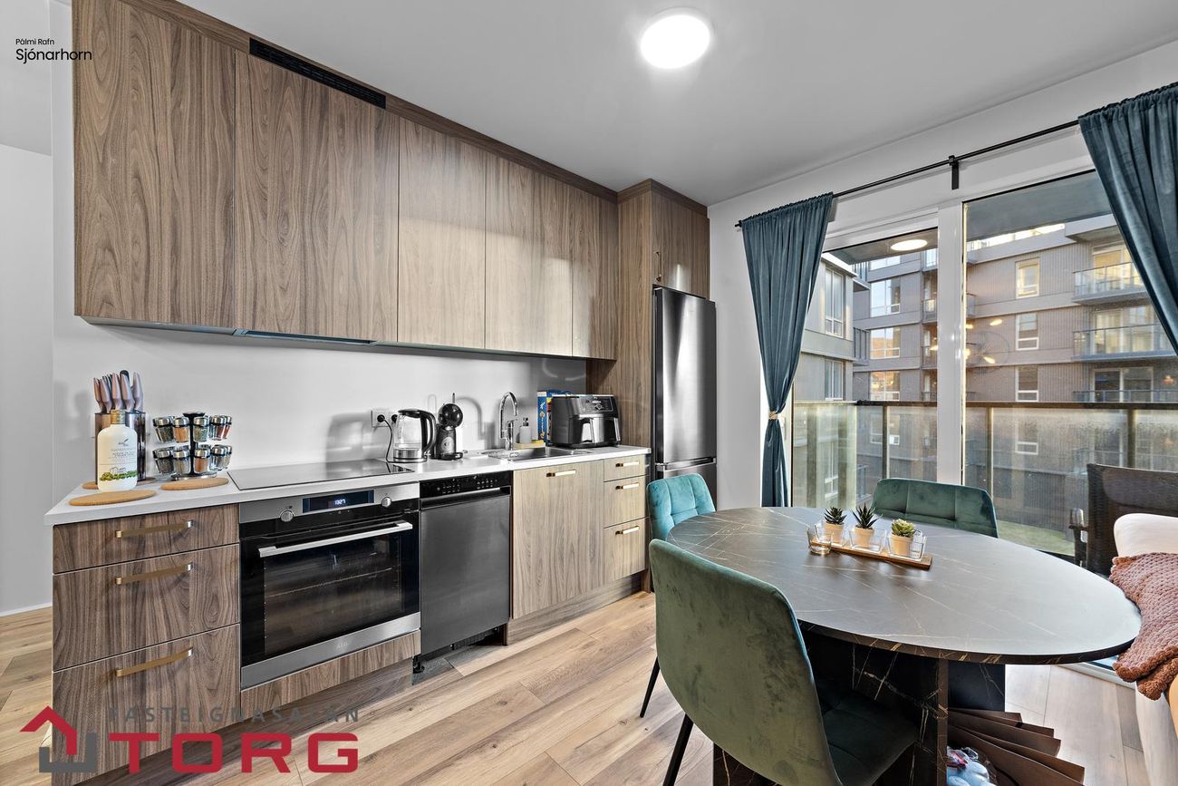 Hringhamar 13, 221 Hafnarfjörður