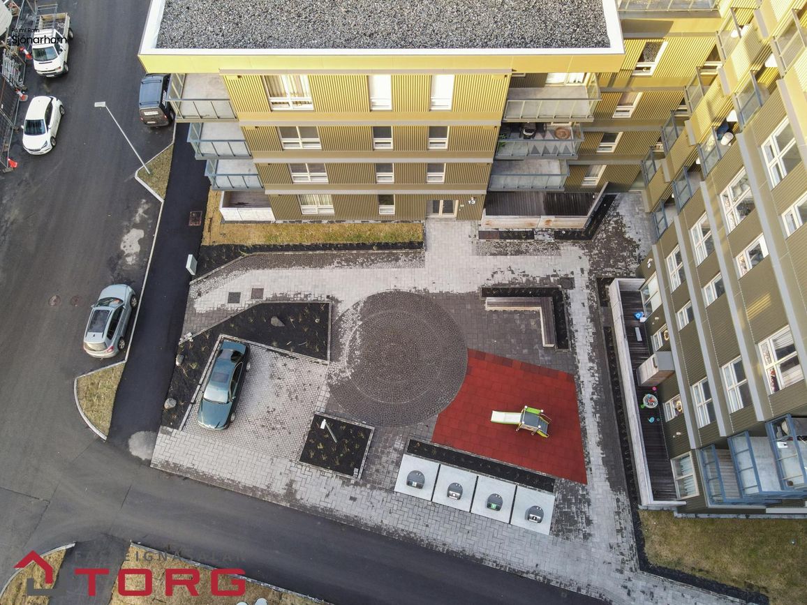 Hringhamar 13, 221 Hafnarfjörður