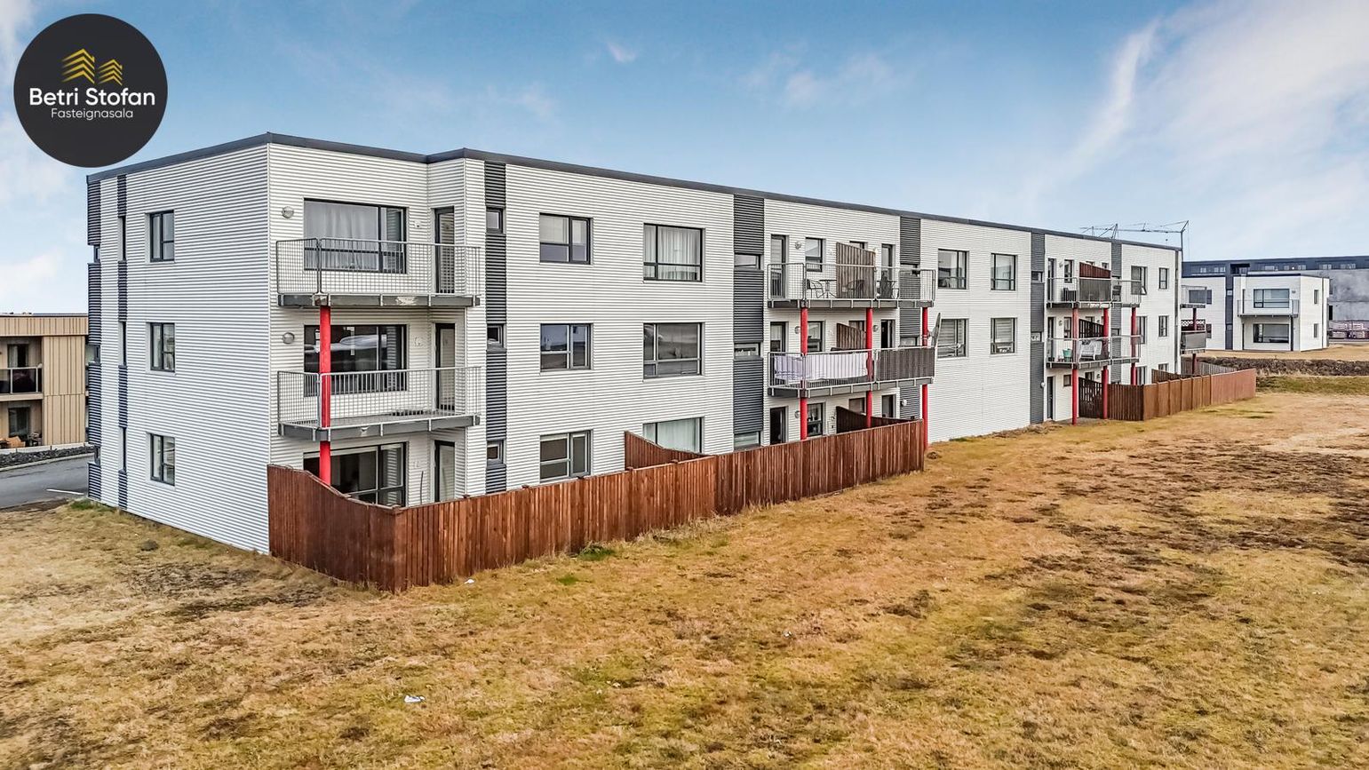 Bjarkardalur 33, 260 Reykjanesbær