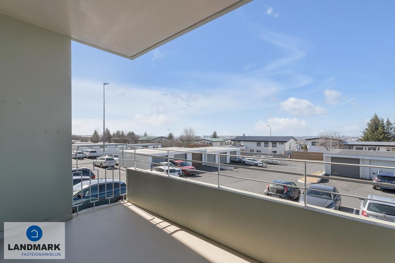 Dúfnahólar 6 - 0101, 111 Reykjavík