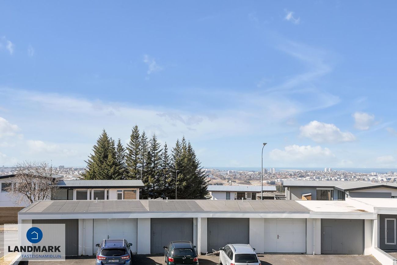 Dúfnahólar 6 - 0101, 111 Reykjavík