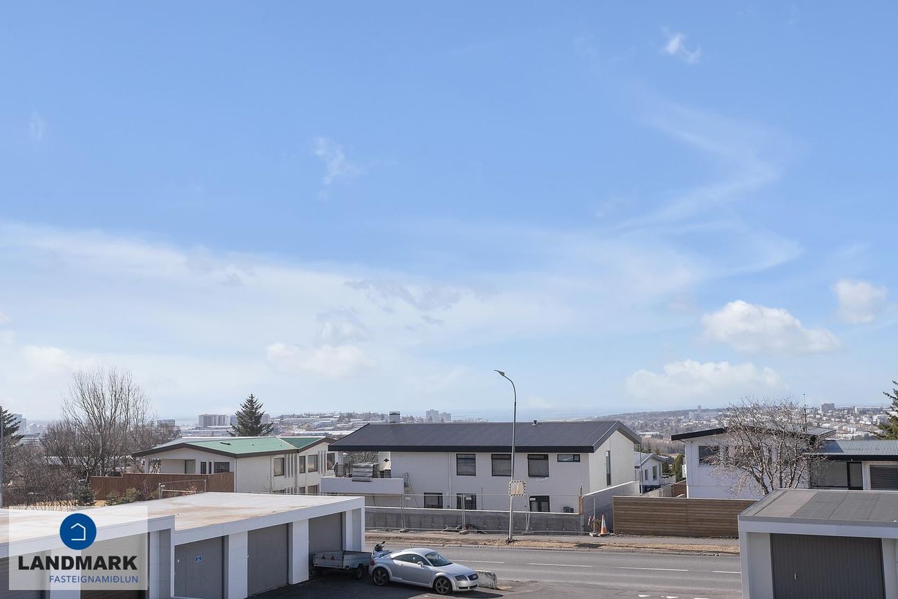 Dúfnahólar 6 - 0101, 111 Reykjavík