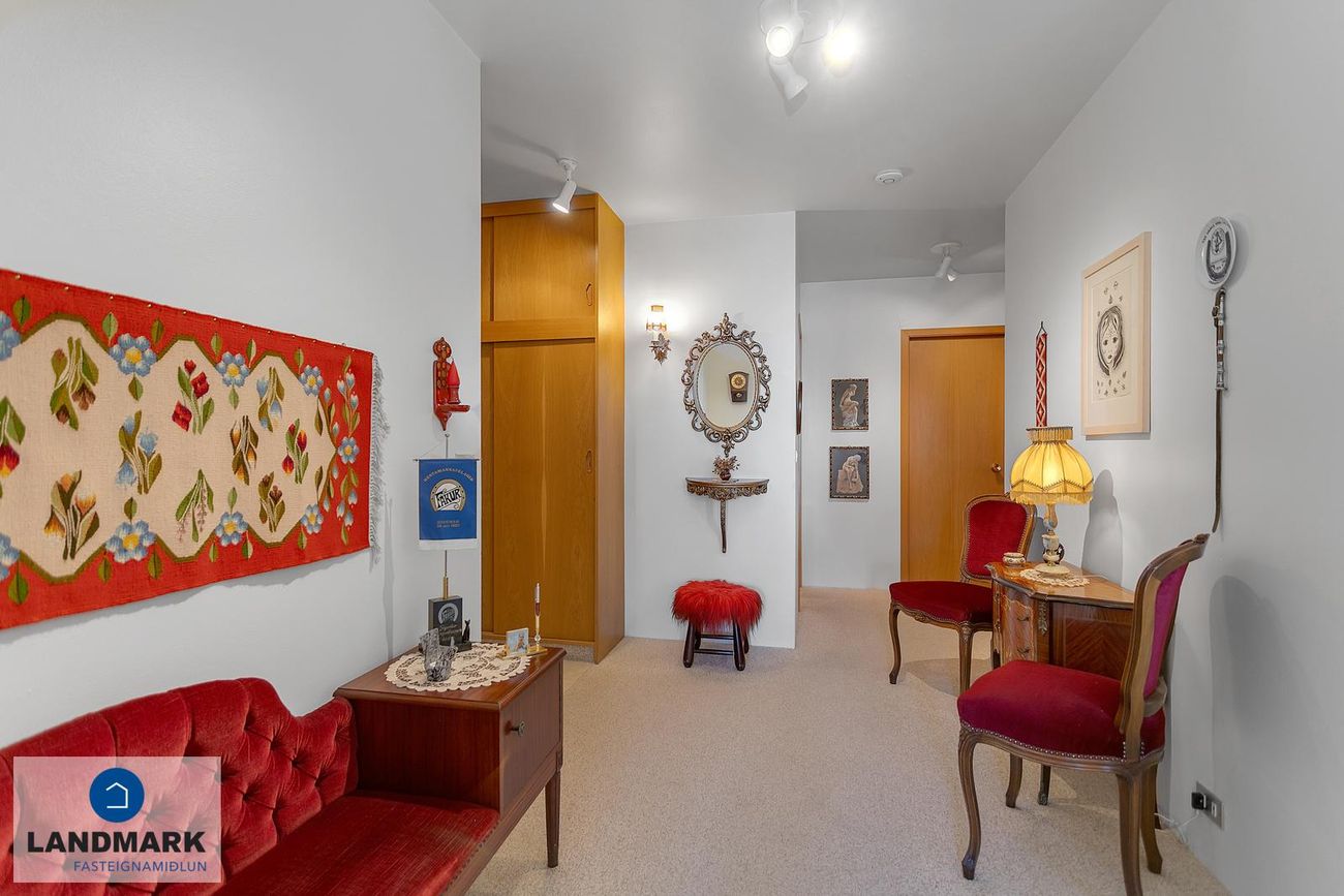 Dúfnahólar 6 - 0101, 111 Reykjavík